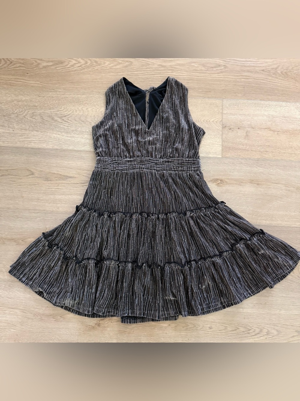 Audrey Parks x Francesca’s Metallic Halter Mini Dress M Black Silver